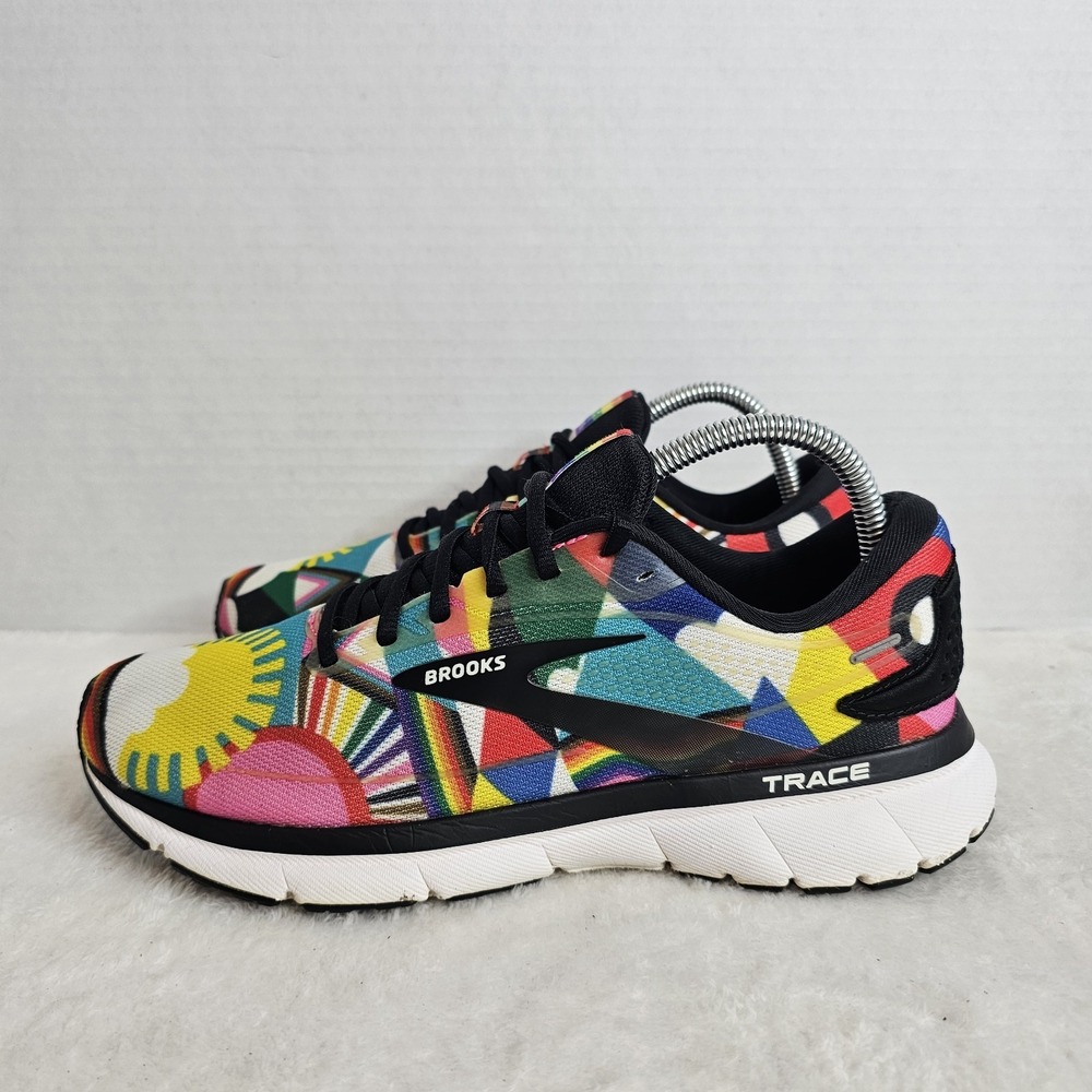 Brooks Trace 2 Lisa Congdon Running Pride Edition Shoes Women's Size 9 Sneakers
